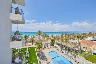 Playa Golf Hotel