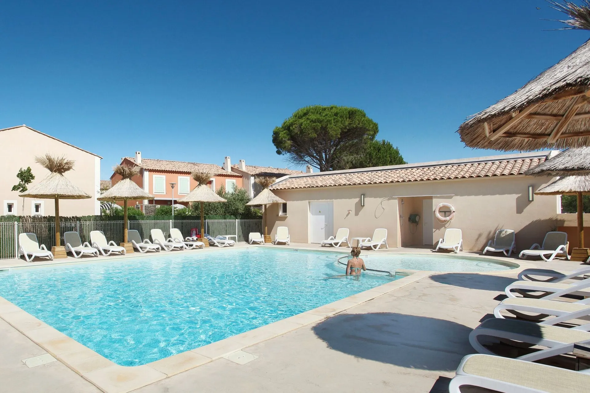 Piscine maison de vacances
