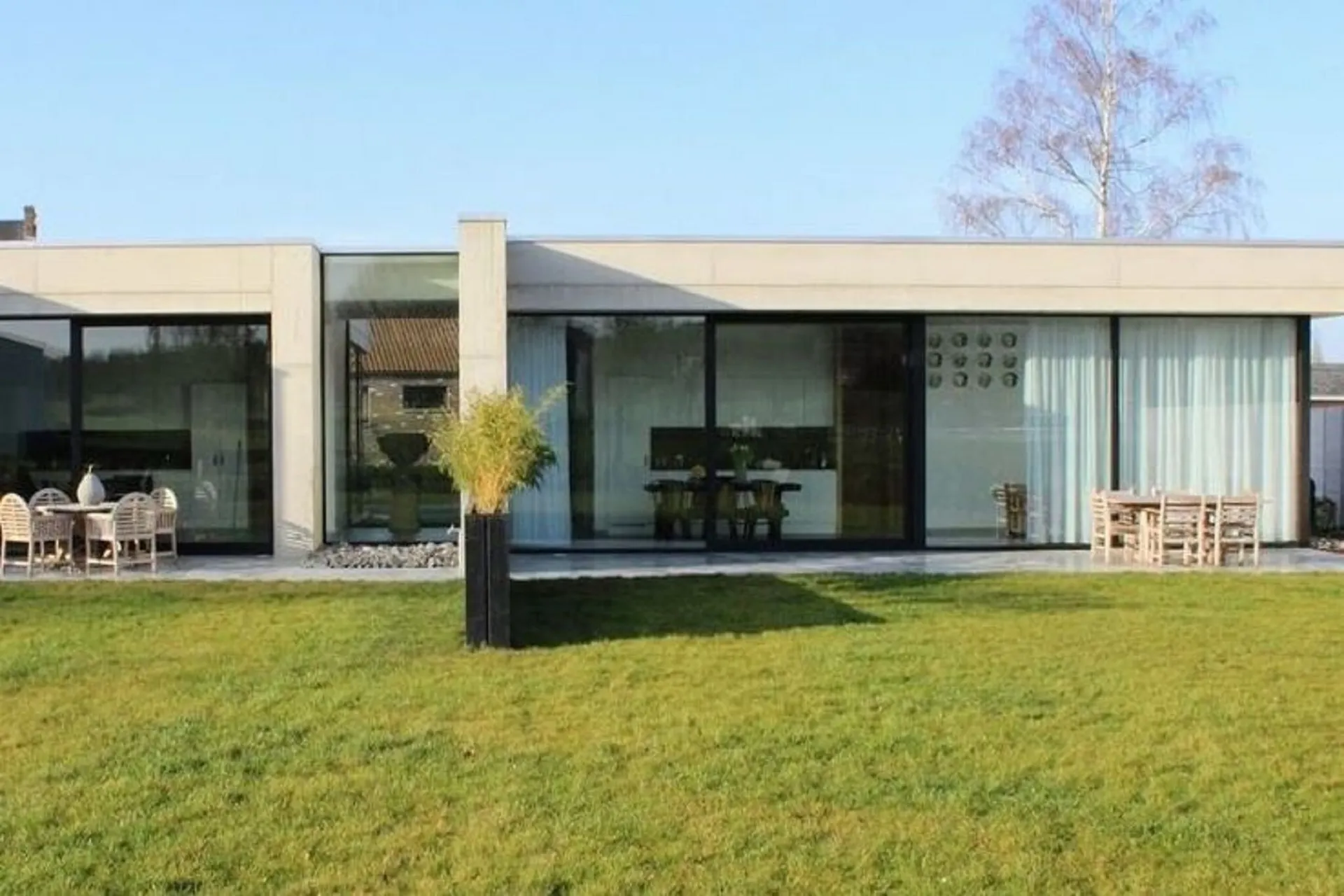 Exterieur vakantiehuis (zomer)