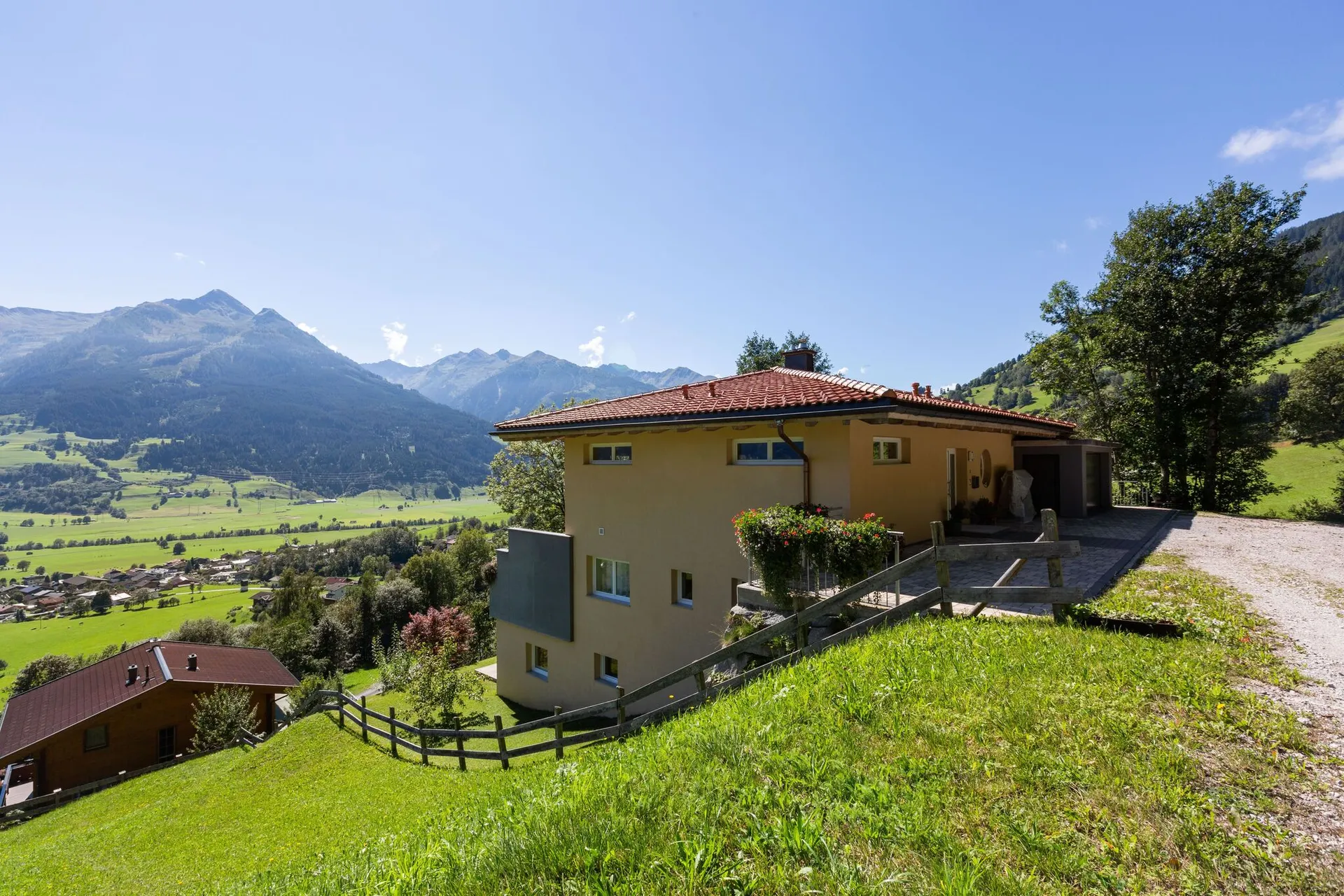 Extérieur maison de vacances (été)