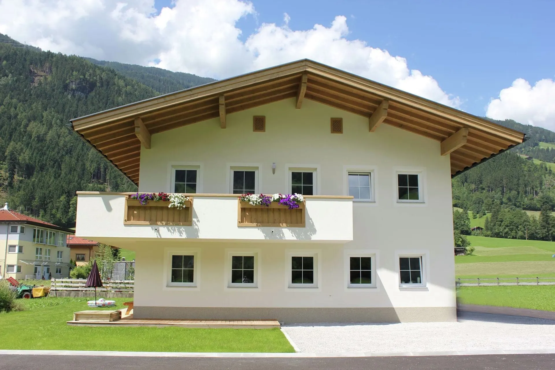 Extérieur maison de vacances (été)
