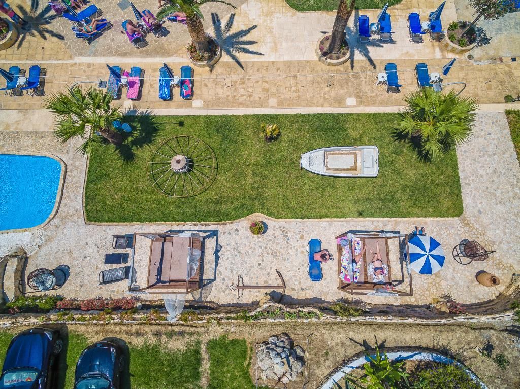 Antonis Apartments & Pool Bar, foto 7
