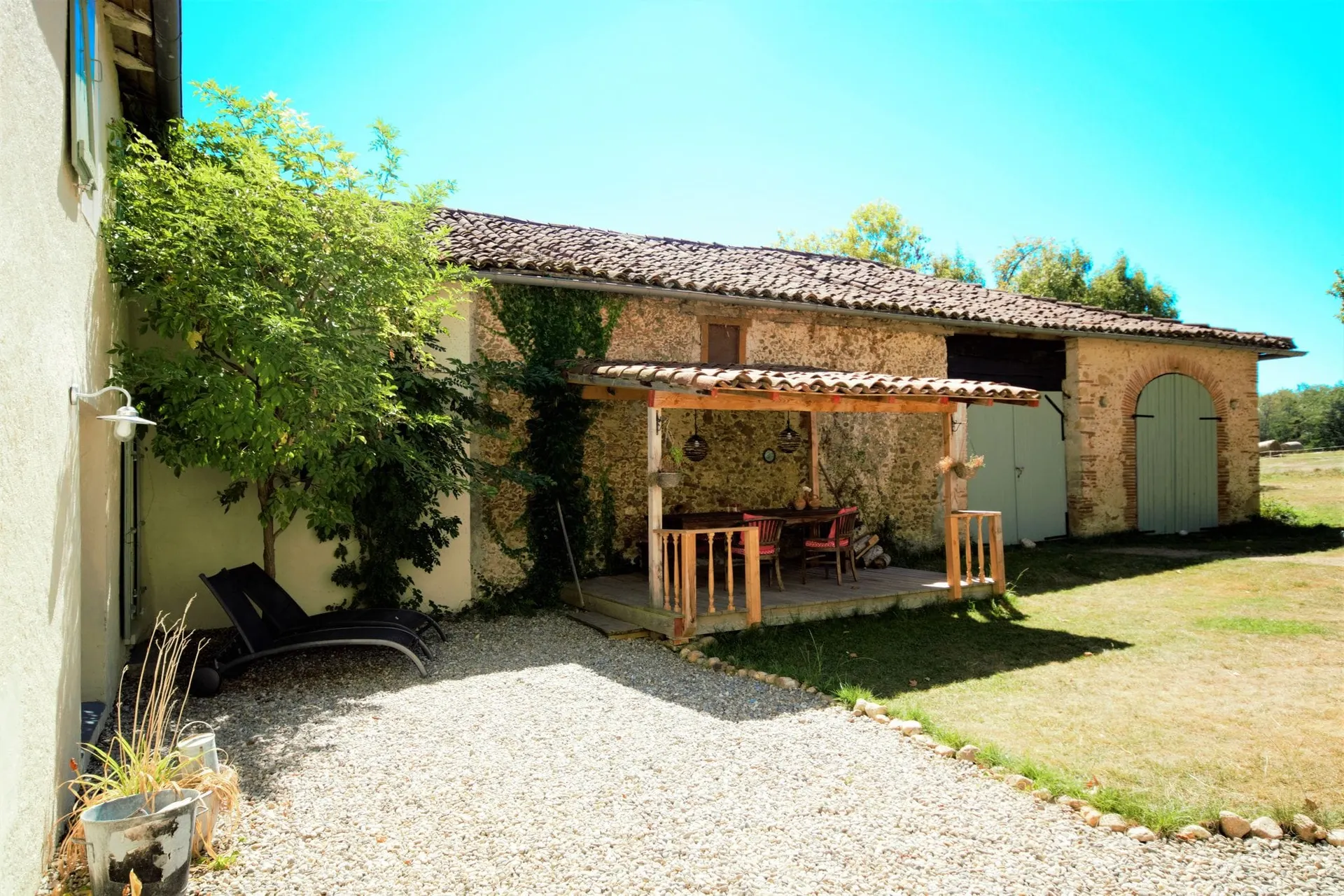Extérieur maison de vacances (été)