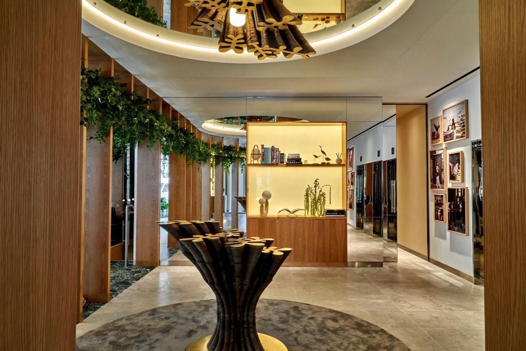 The BoTree London, Curio Collection by Hilton, foto 4