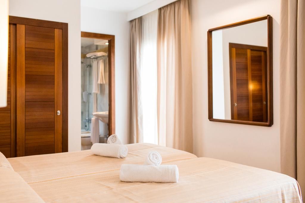 Ciutadella Hostal, foto 10