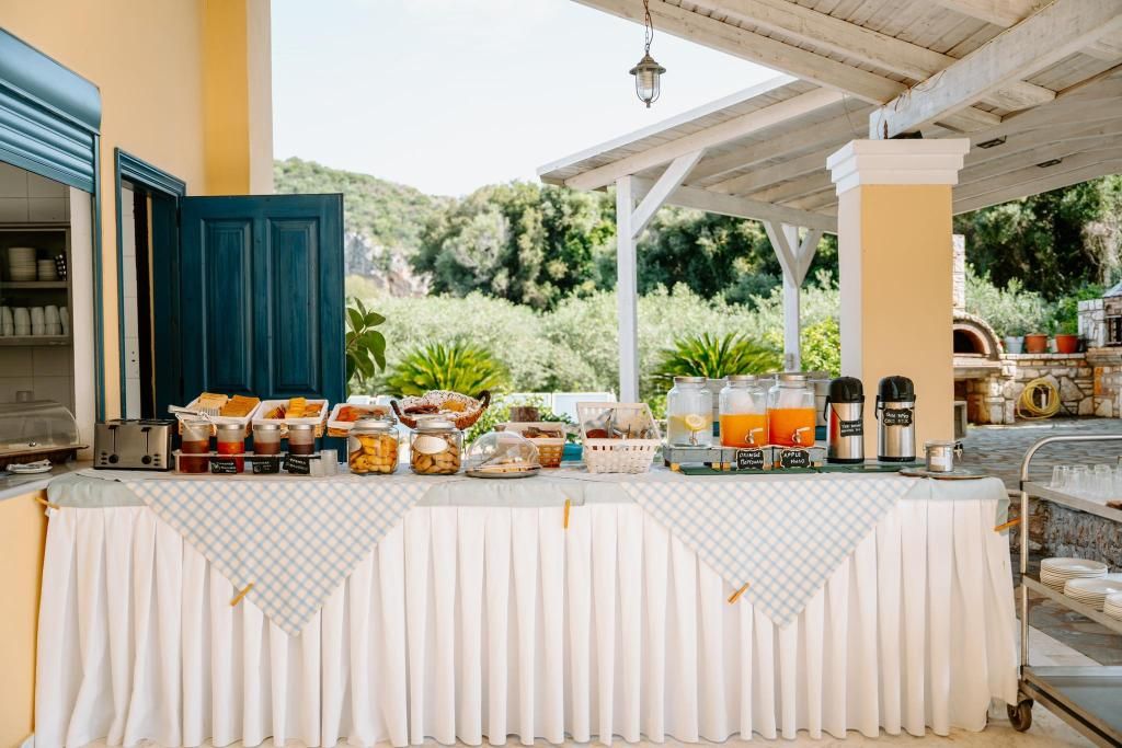 Karavostasi Beach Hotel, foto 12
