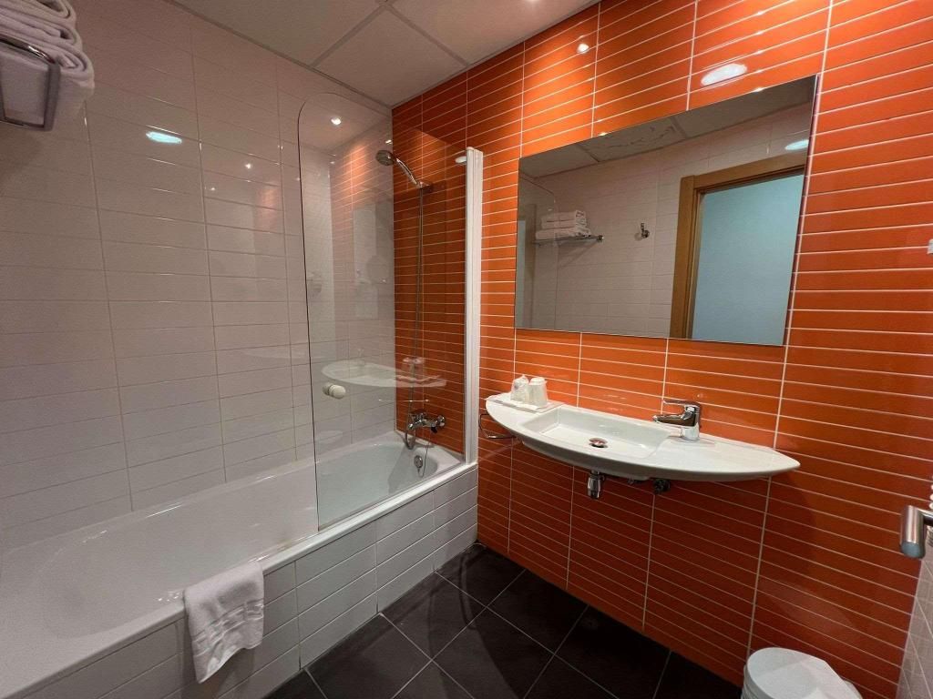 Blu Hotel Pamplona, foto 9