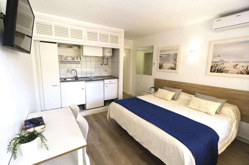 Naika Studios & Apartments, foto 2