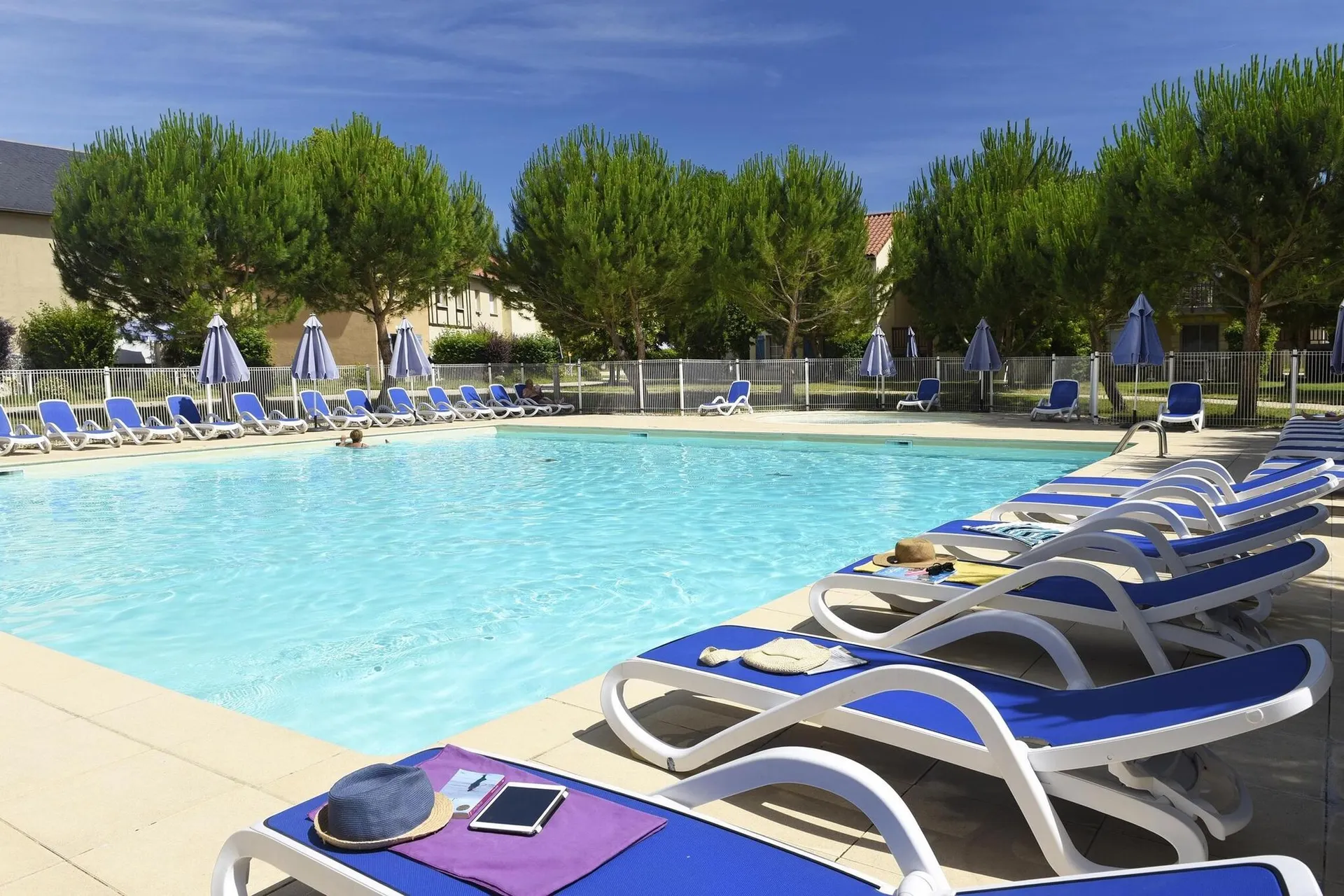 Piscine maison de vacances