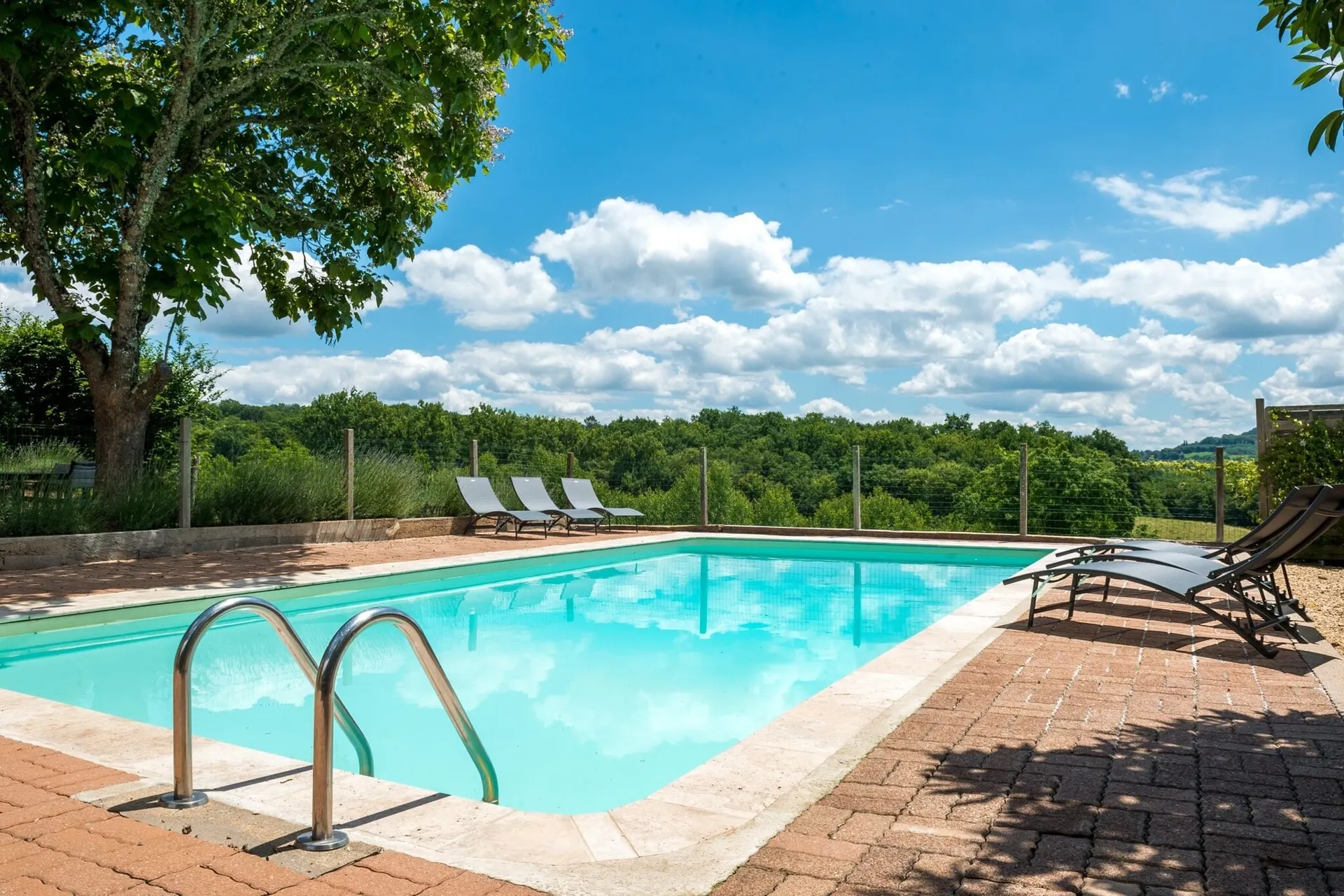Piscine maison de vacances