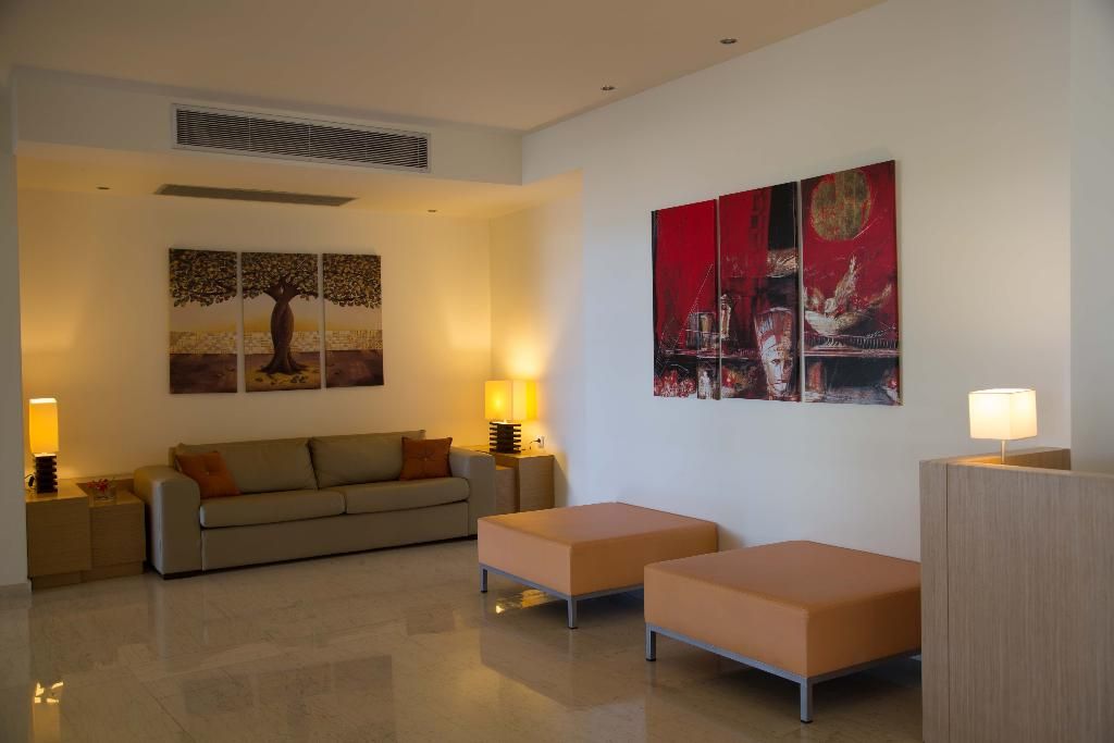 Lindos White Hotel & Suites