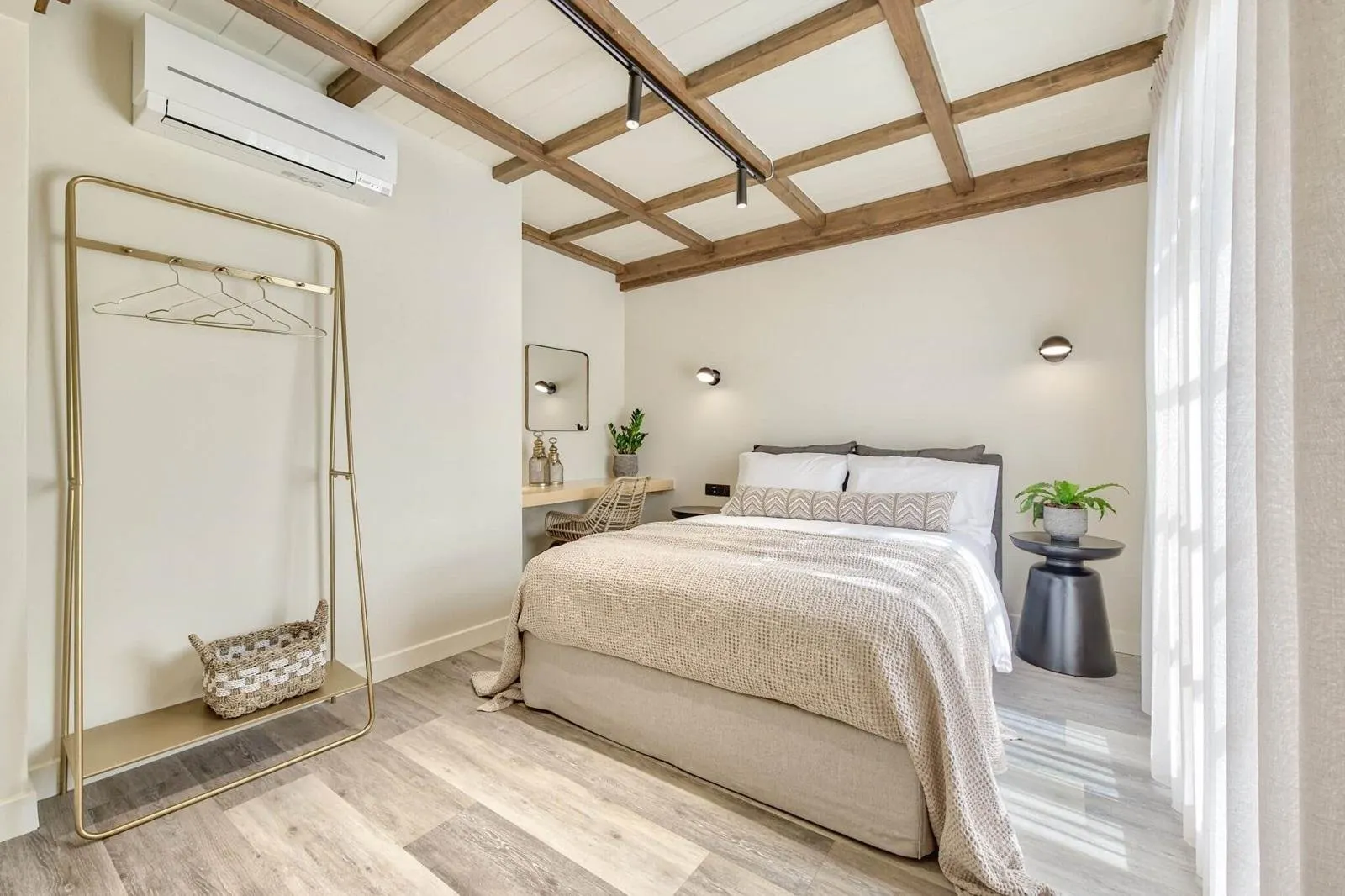 Leeda's Cottage - THE FARM COTTAGE