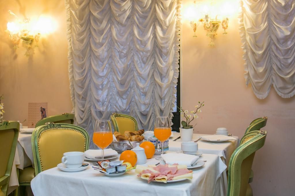 Hotel Pantalon, foto 2