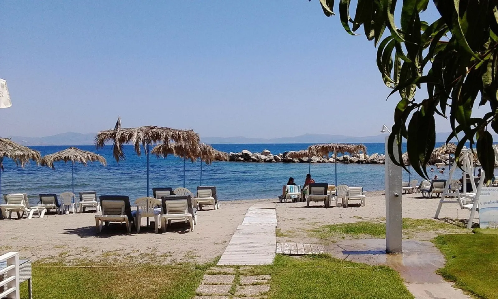 Theodorou Beach Hotel