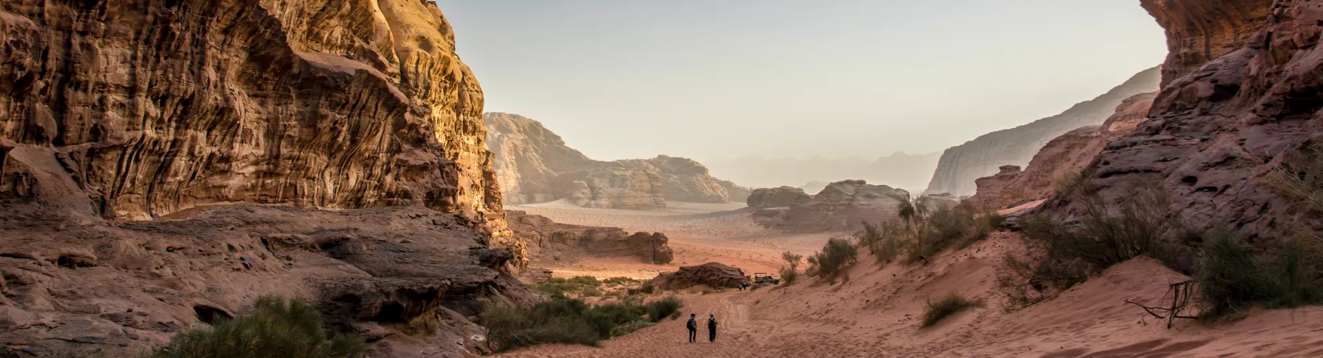 Op vakantie naar Jordanië? Bekijk het aanbod hotels bij Neckermann. Met of zonder vlucht. Scherpe prijzen.