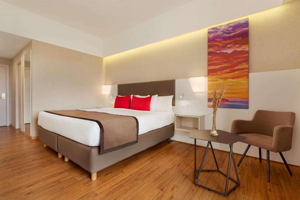 Ramada Plaza by Wyndham Thraki, foto 13