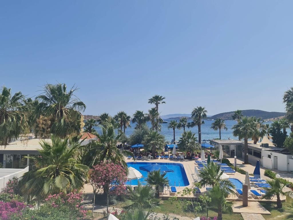 Nagi Beach Hotel, foto 11