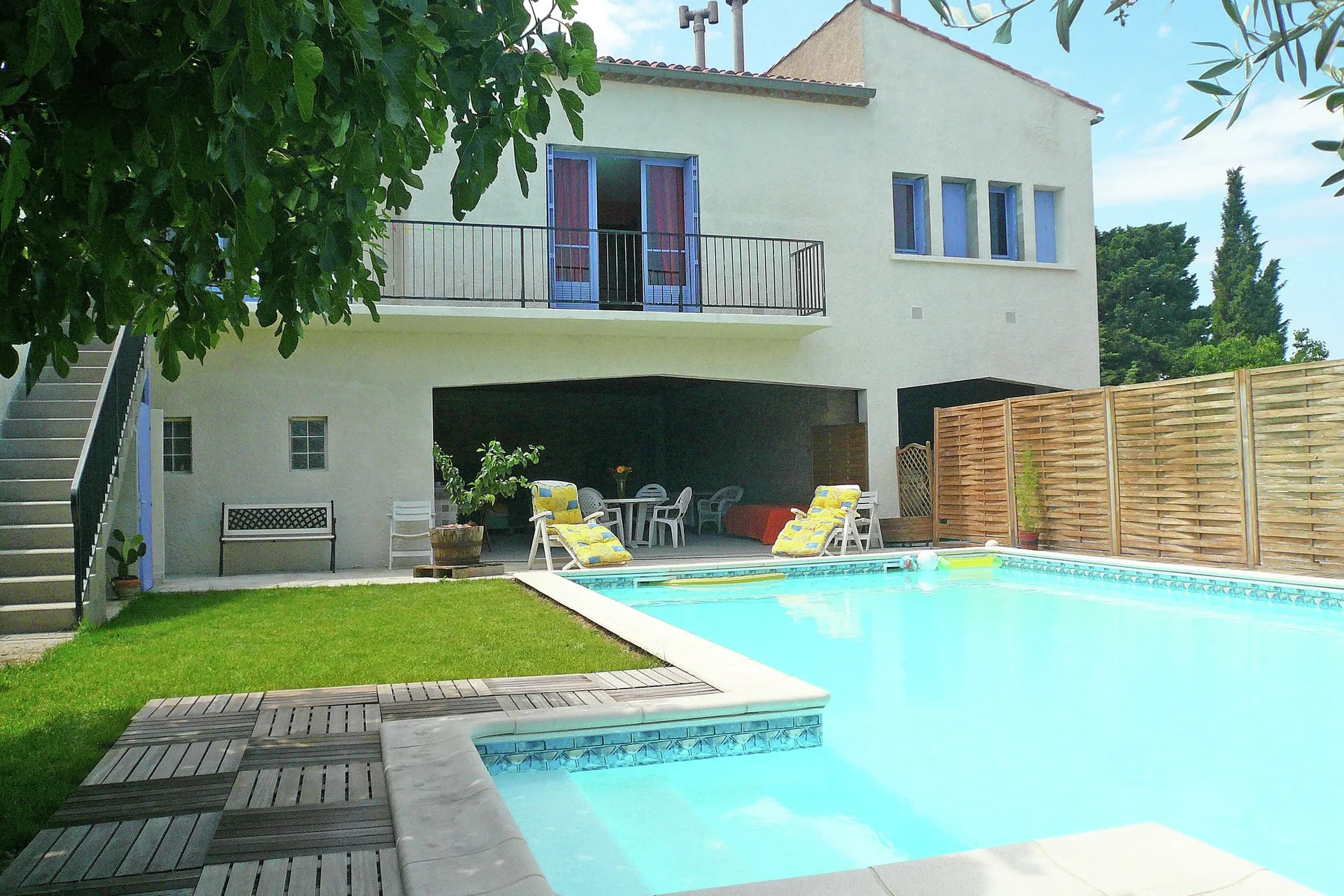 Extérieur maison de vacances (été)