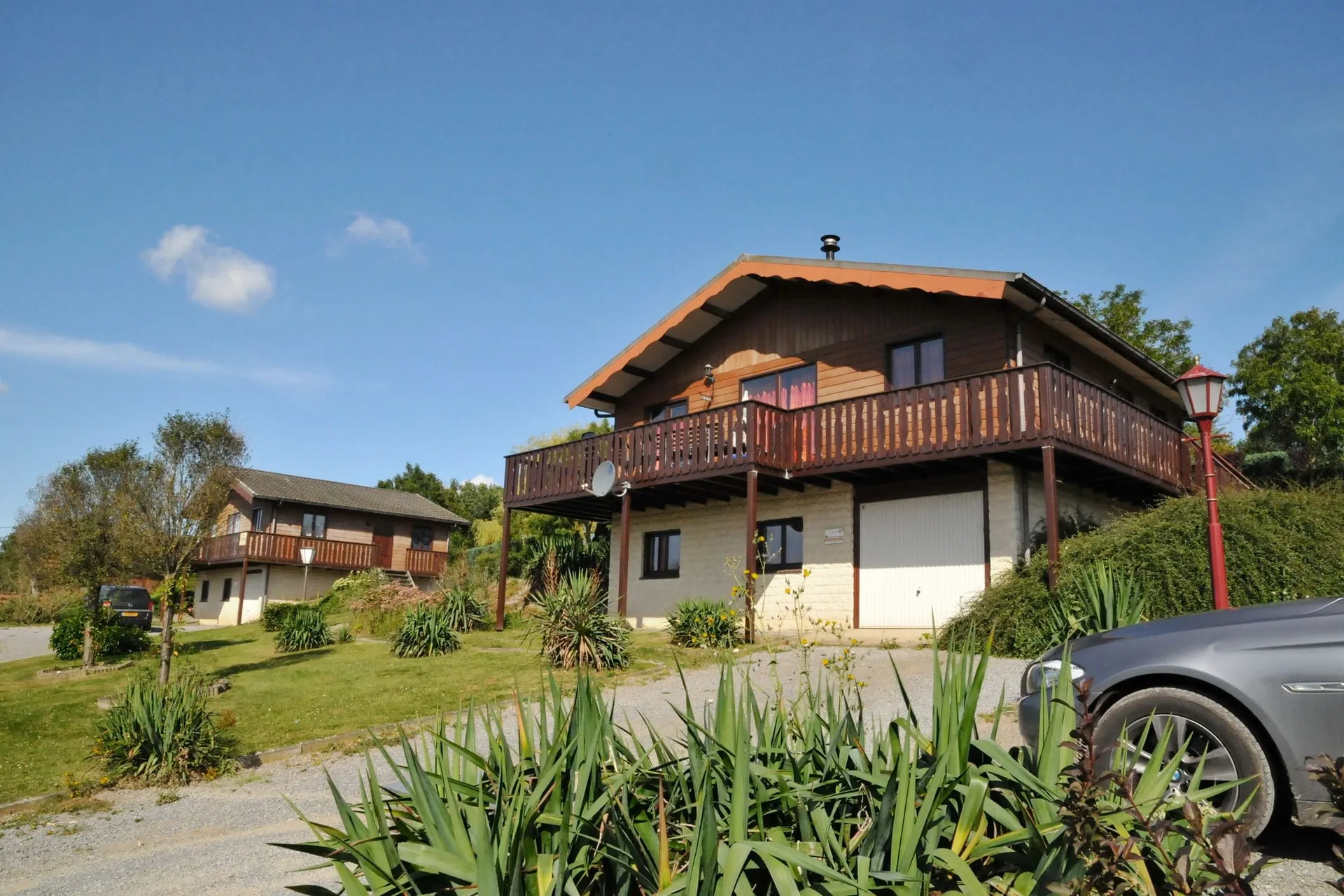Exterieur vakantiehuis (zomer)