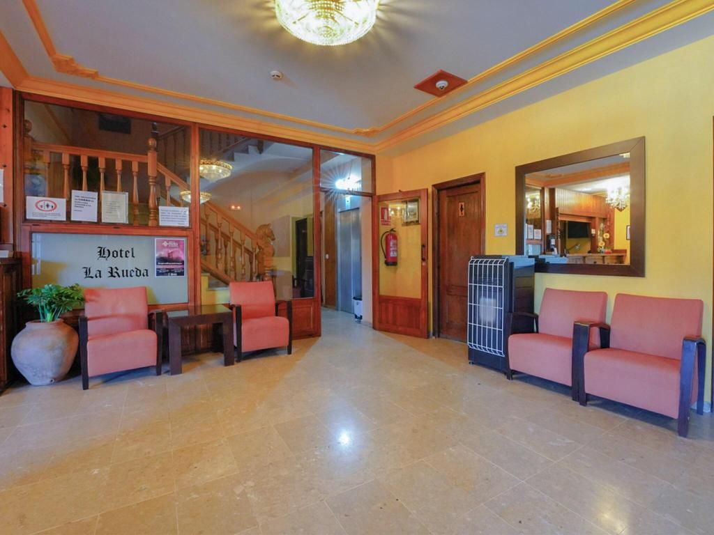 Hotel La Rueda, foto 15