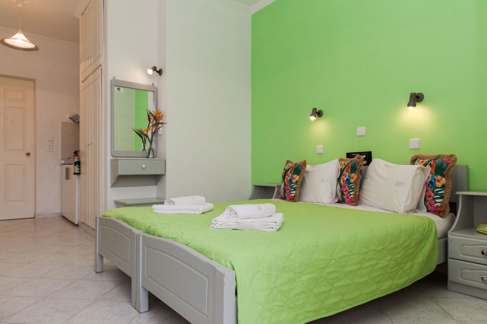 Dionysos Studios Apartments, foto 7