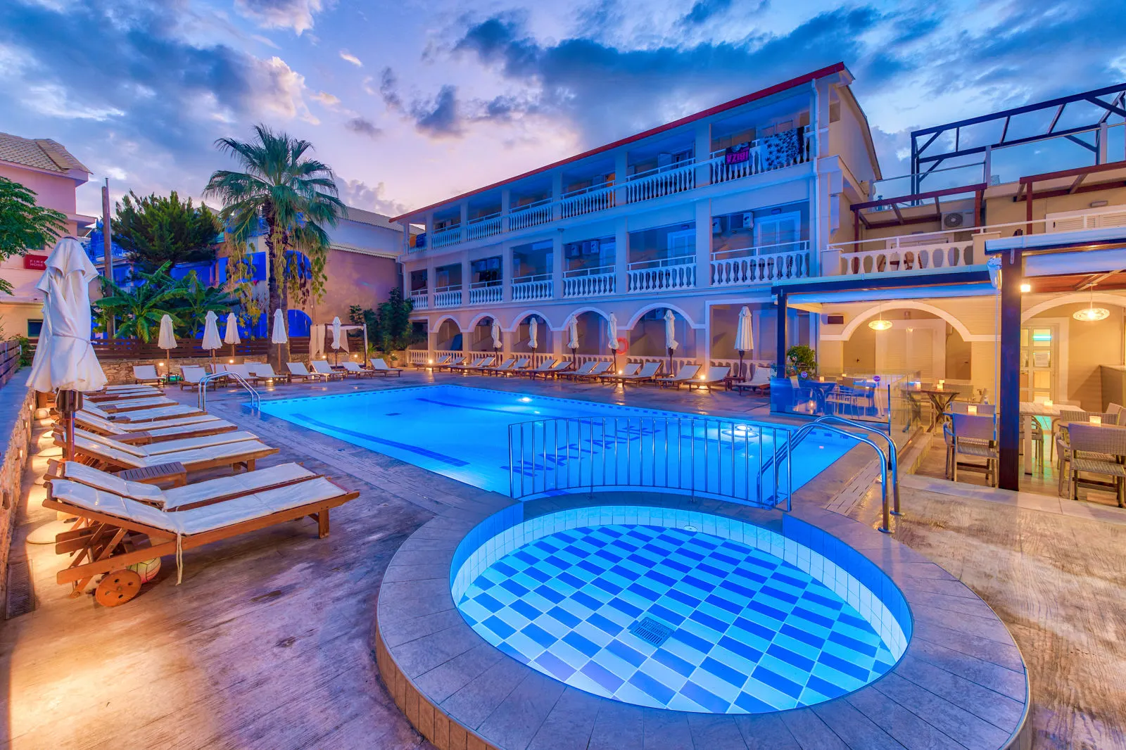 Natalie Hotel