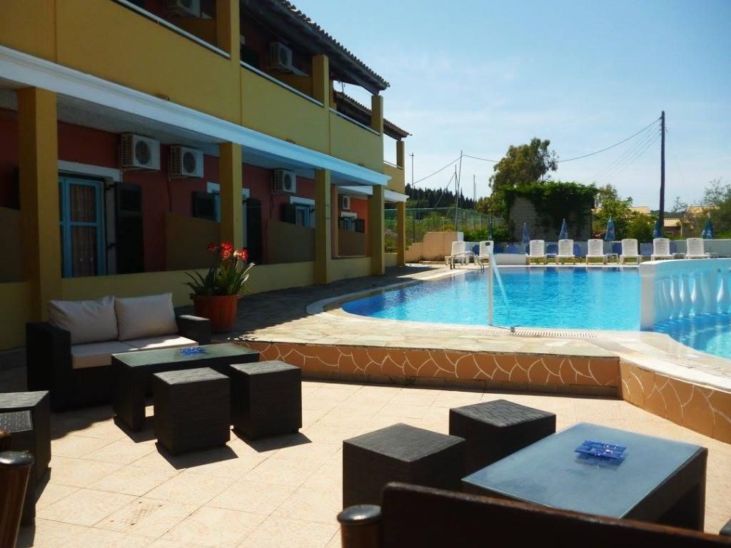 Alexis Pool Apartments, foto 4