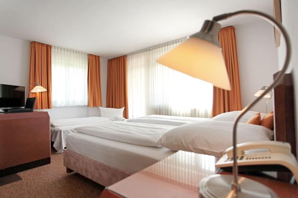 Flora Stuttgart-Möhringen, foto 4