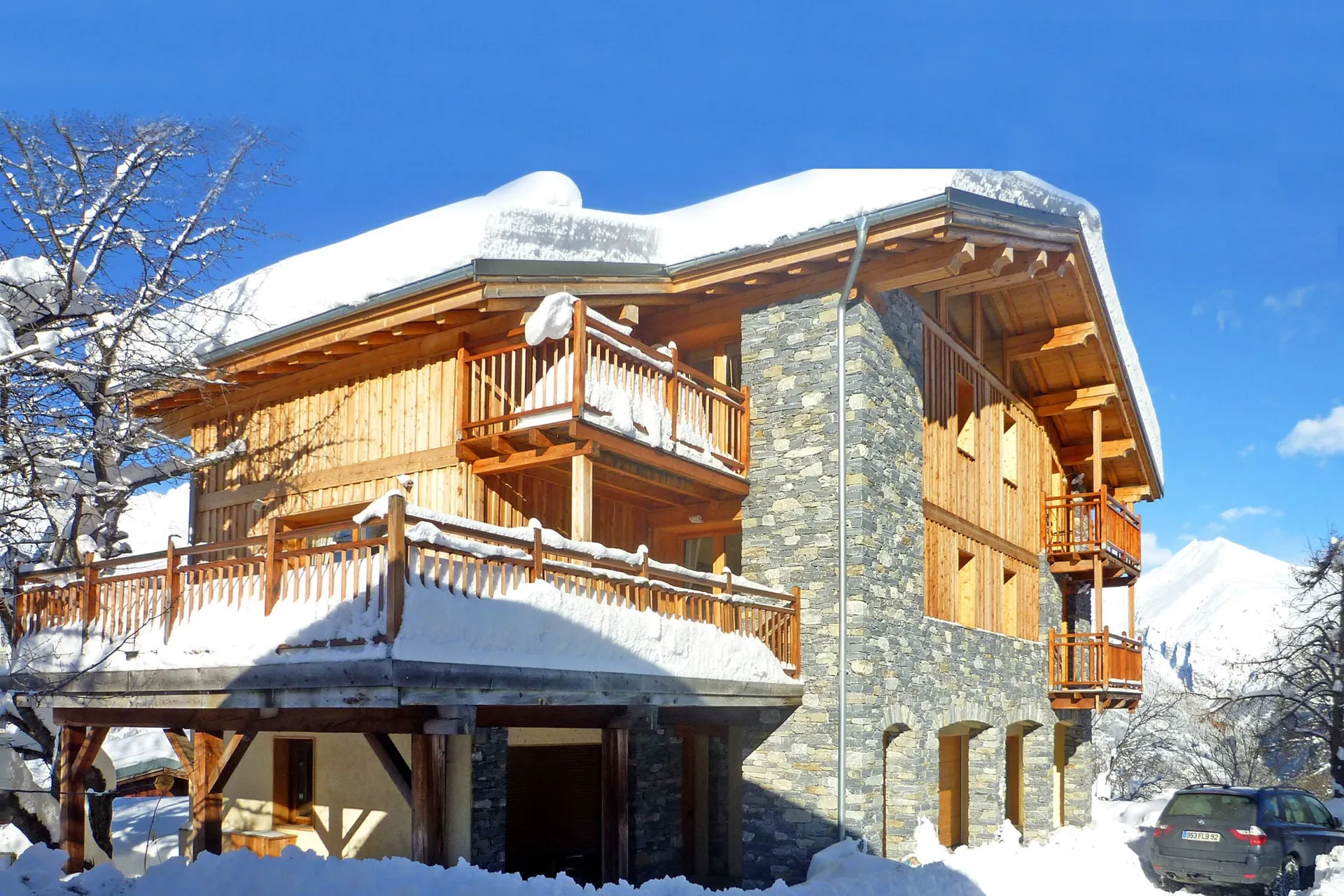 Exterieur vakantiehuis (winter)