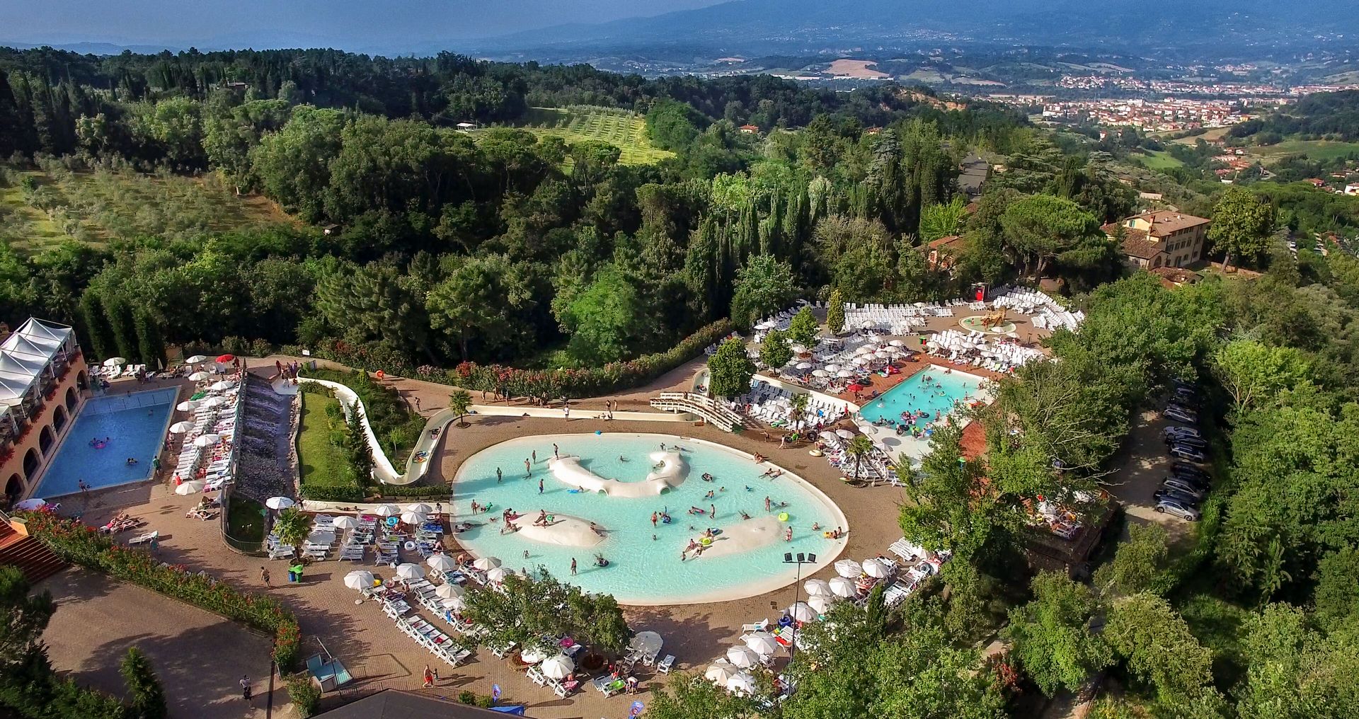 hu Norcenni Girasole Village, foto 10