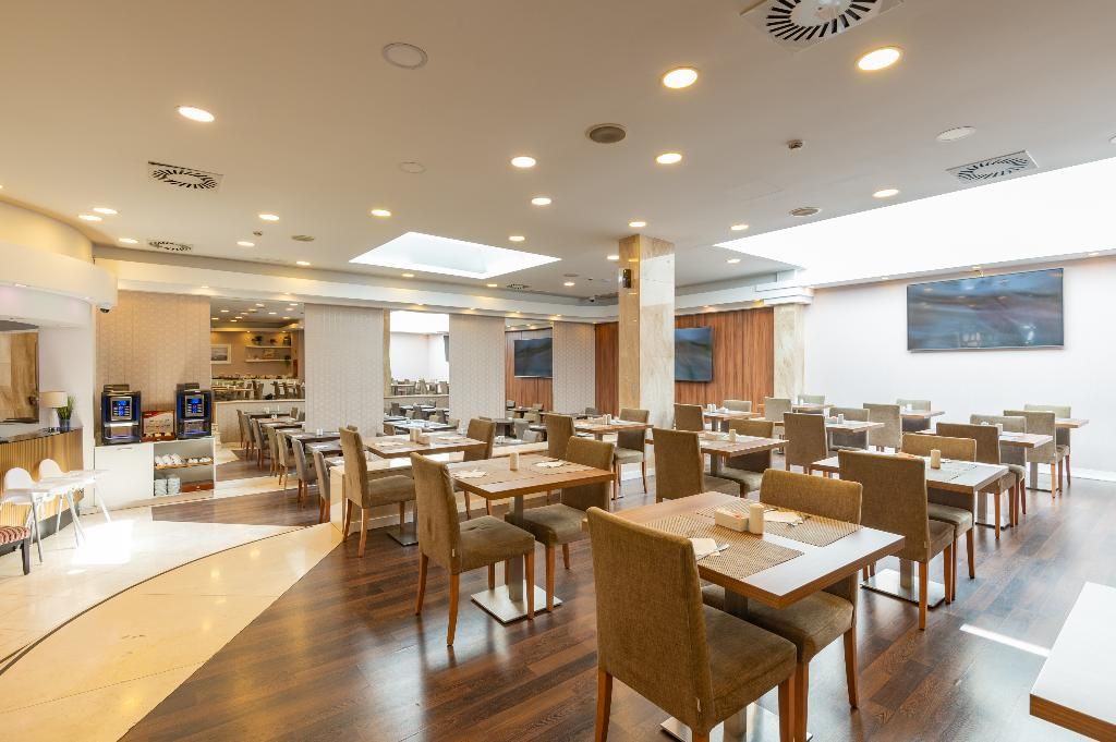 Masa Hotel Almirante, foto 6