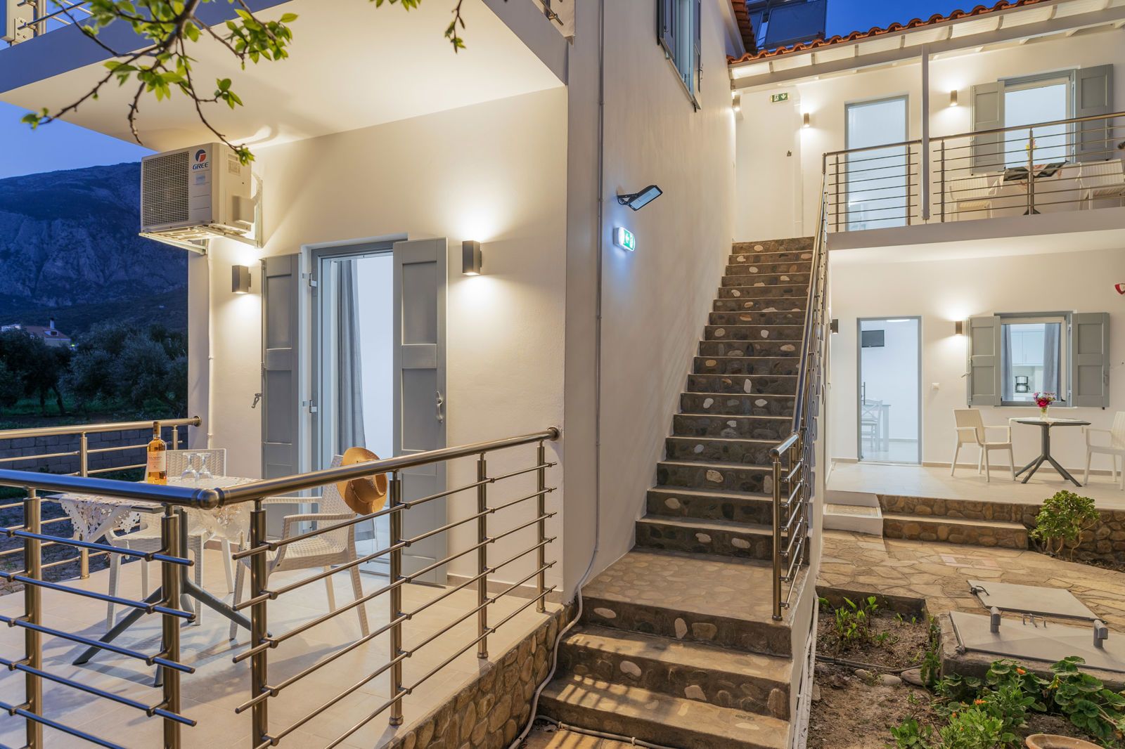 Maria Studios, foto 11