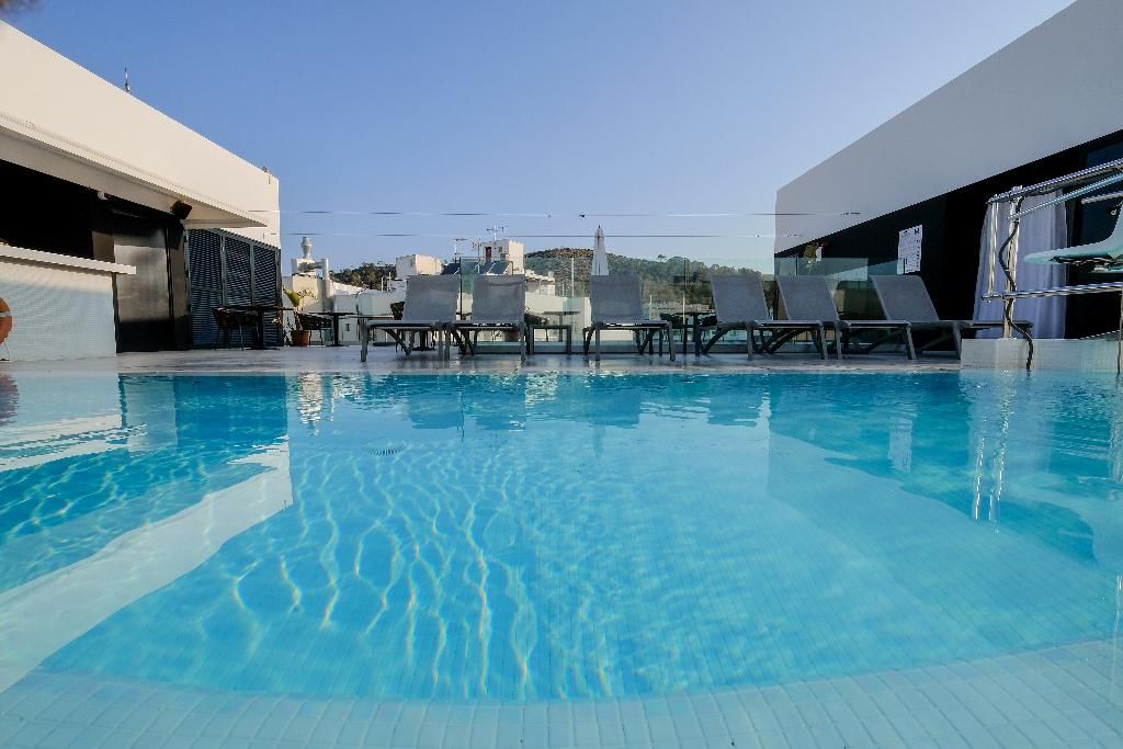 M. Hotel, foto 2