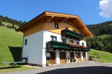 Exterieur vakantiehuis (zomer)