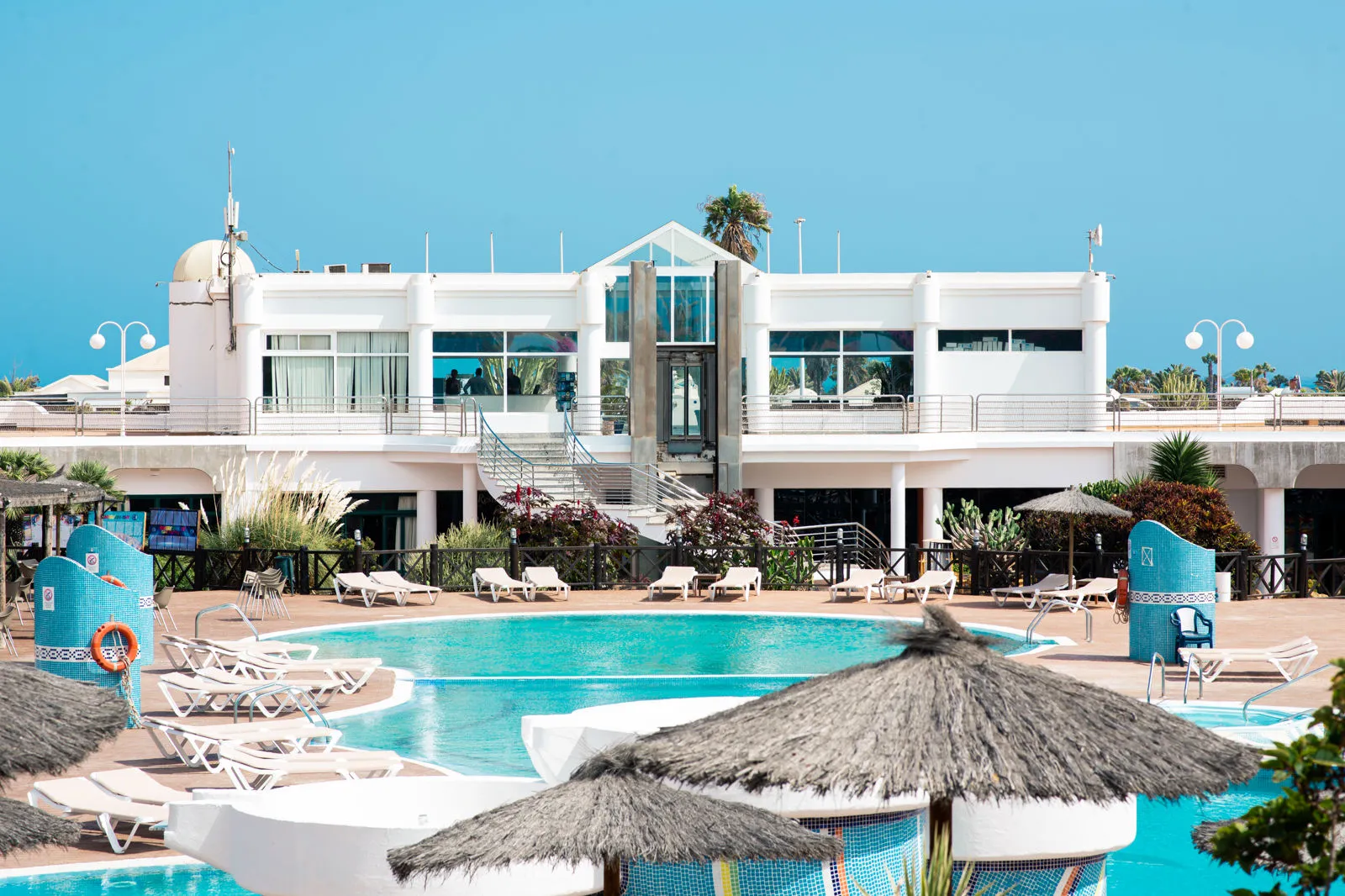 Hl Rio Playa Blanca Hotel