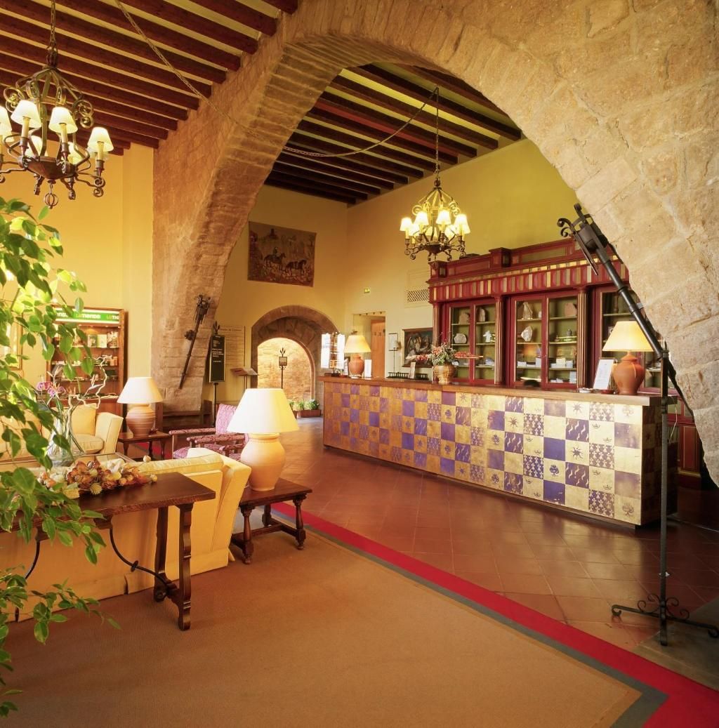 Parador De Cardona, foto 12