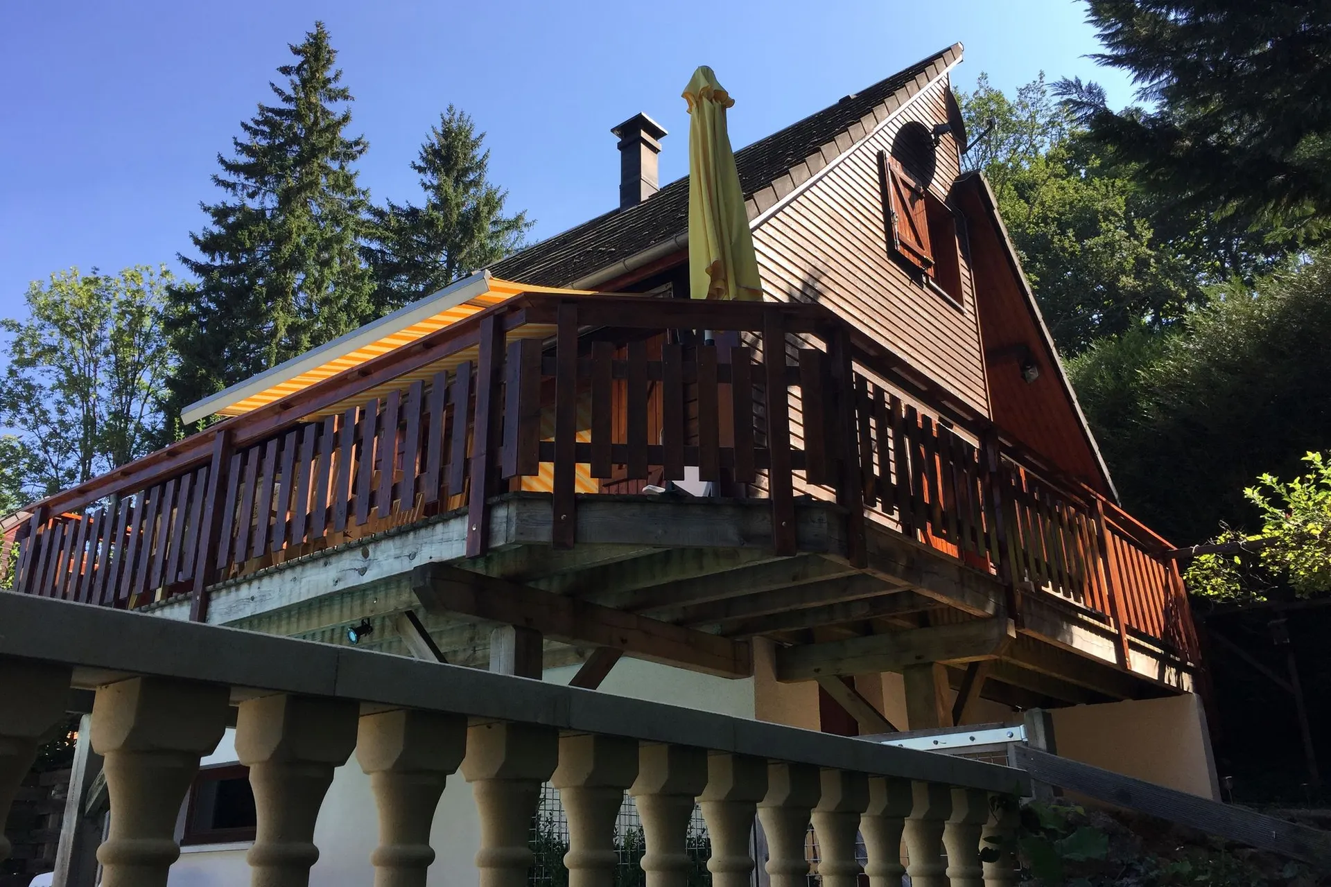 Extérieur maison de vacances (été)