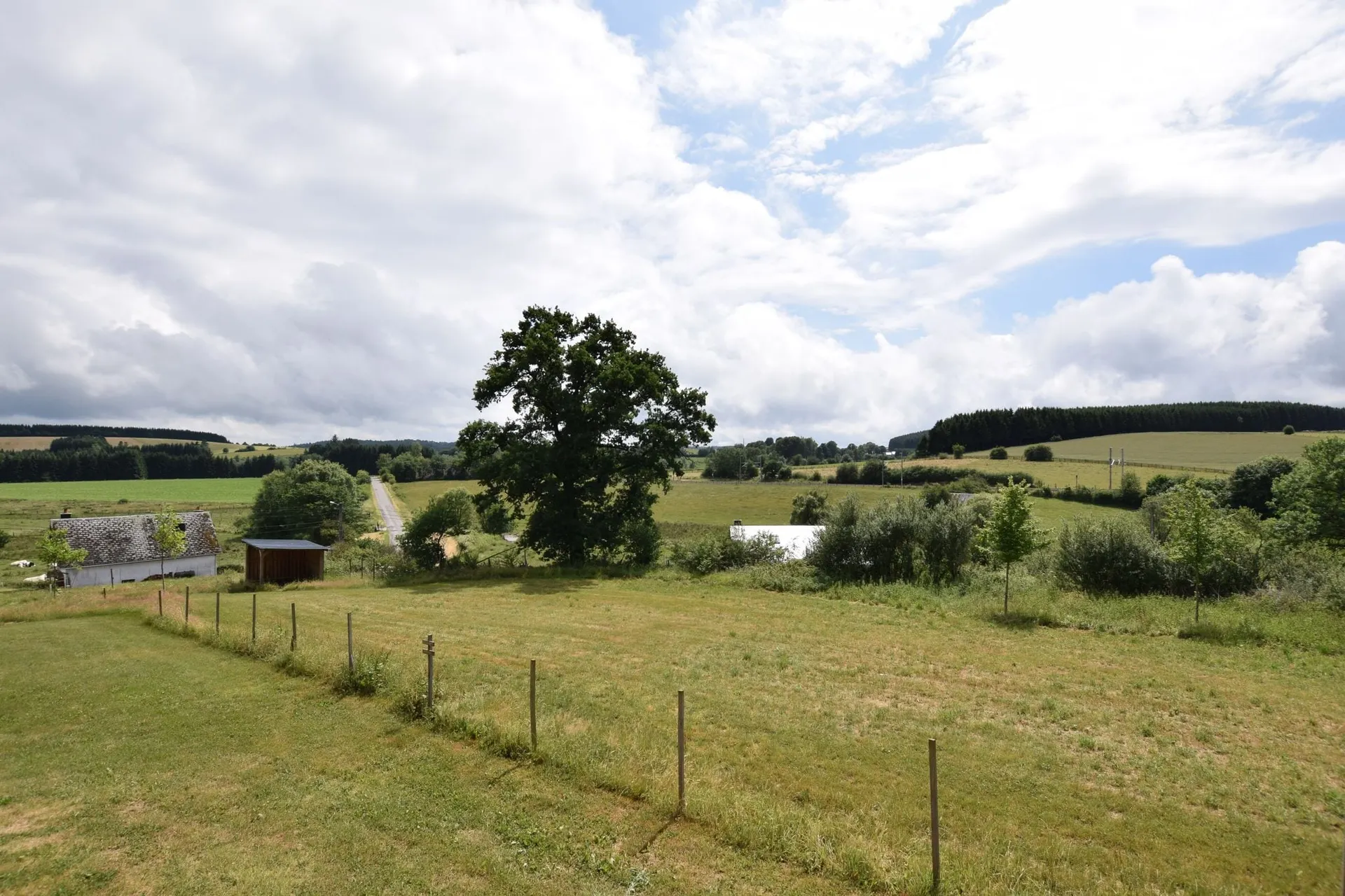 Uitzicht van vakantiehuis (zomer)