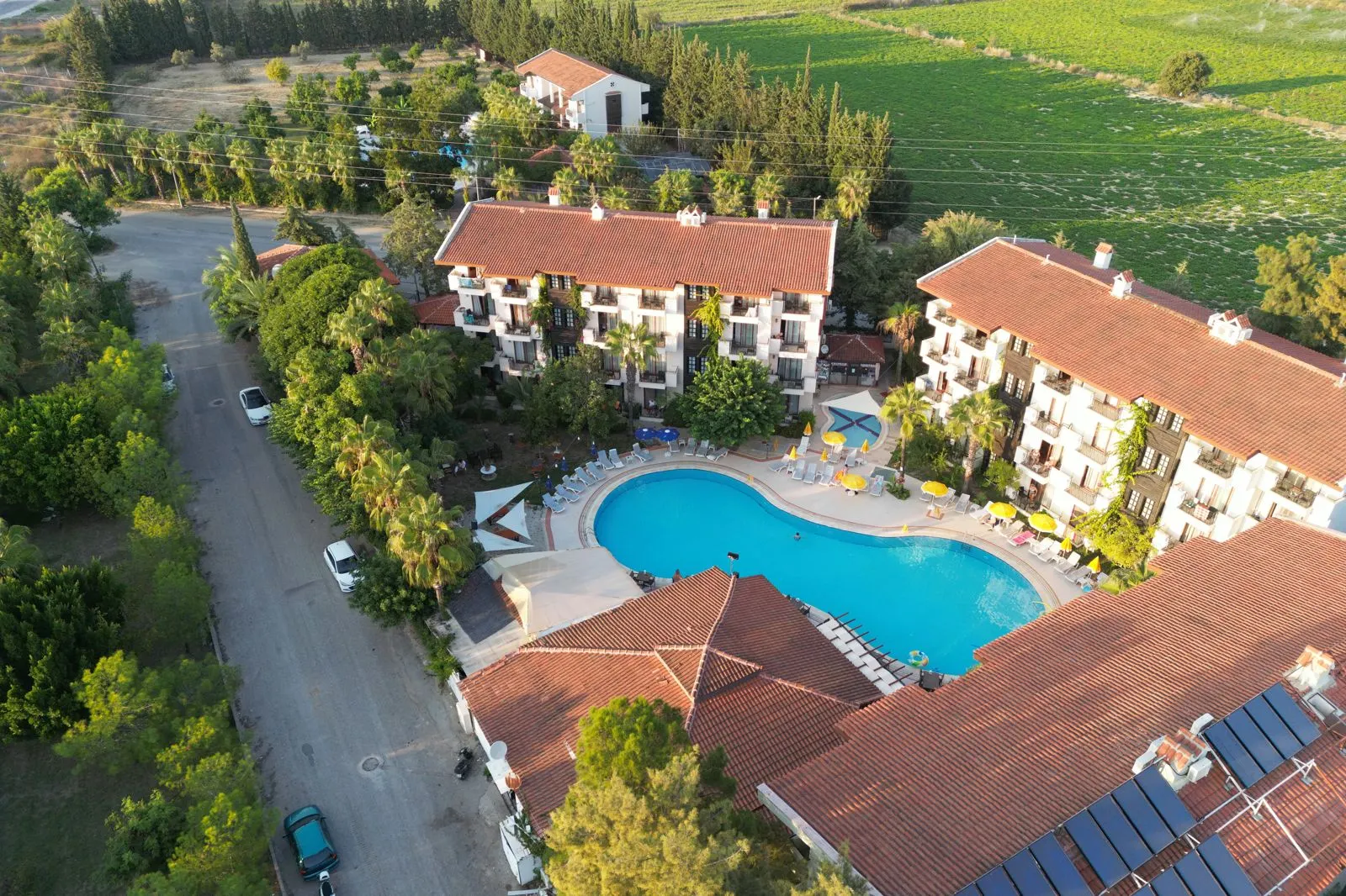 Lemas Suite Hotel