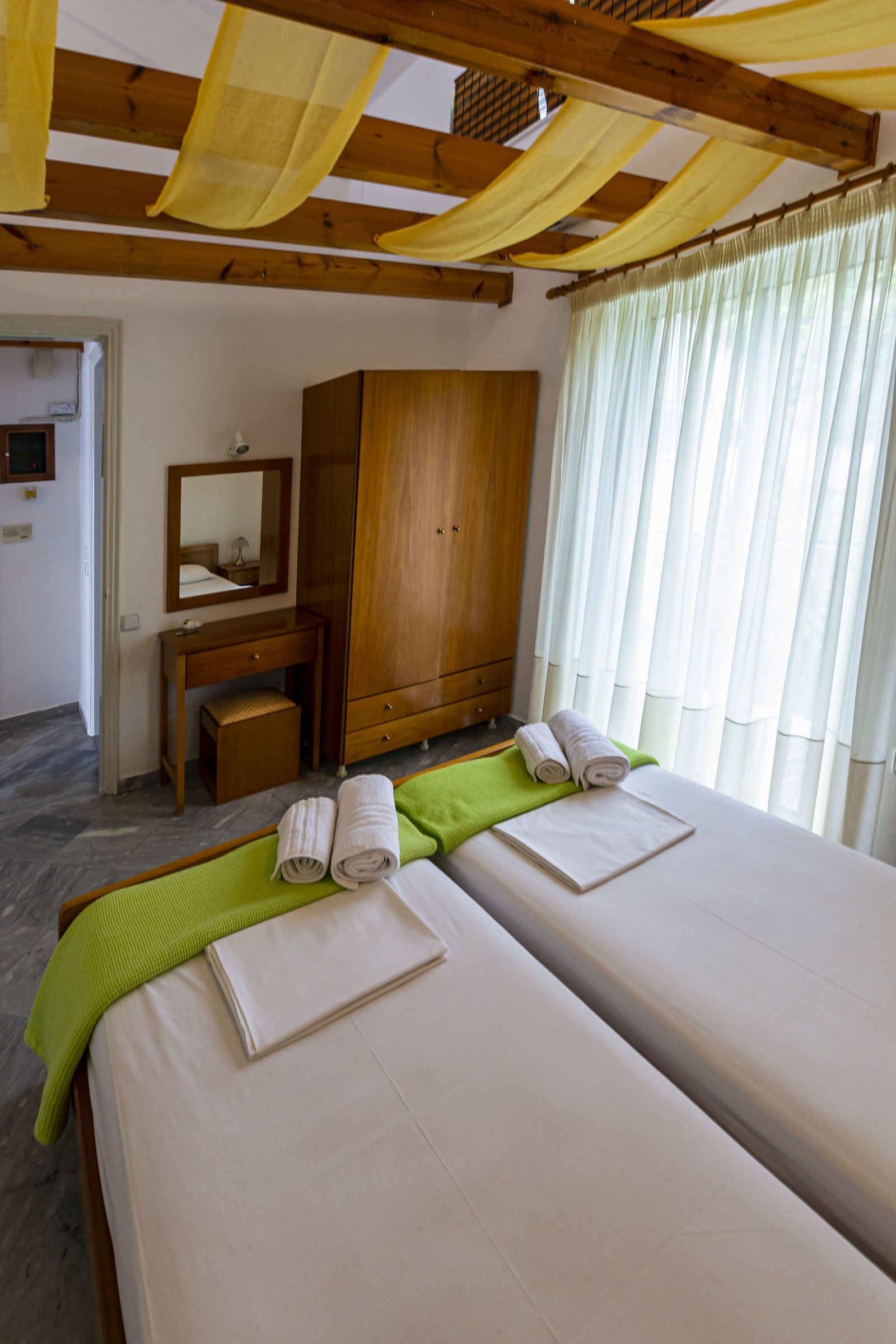 Iris Apartments, foto 2