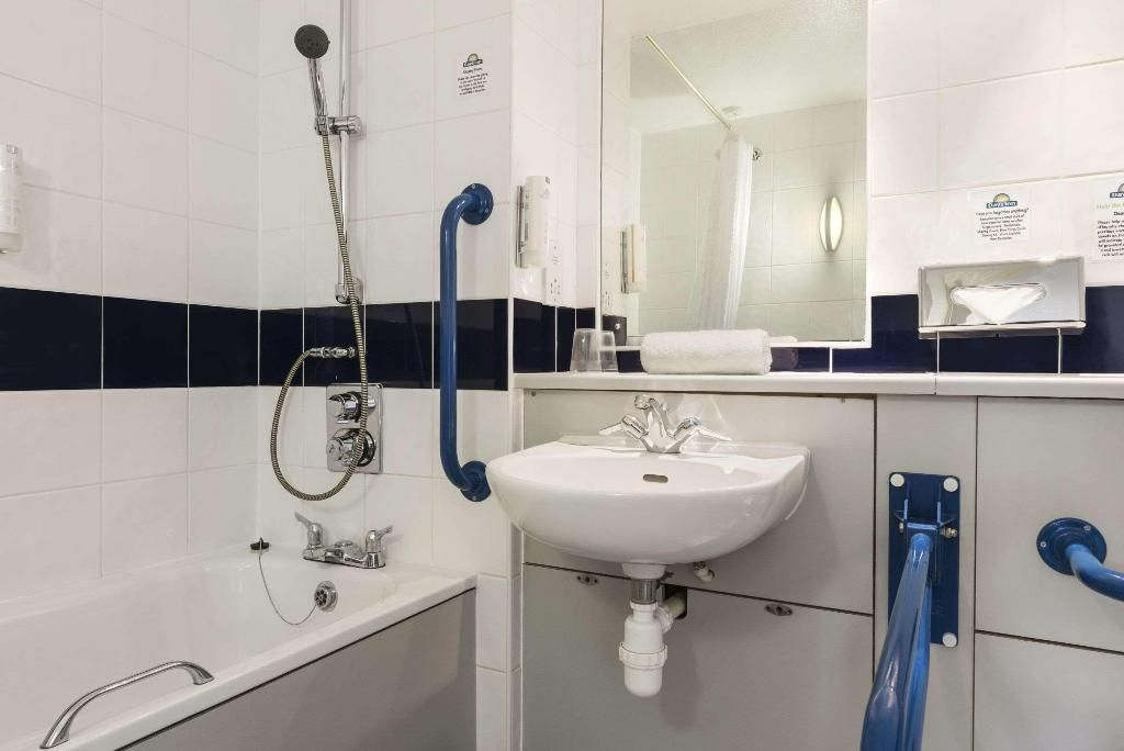 Days Inn by Wyndham Michaelwood M5, foto 10
