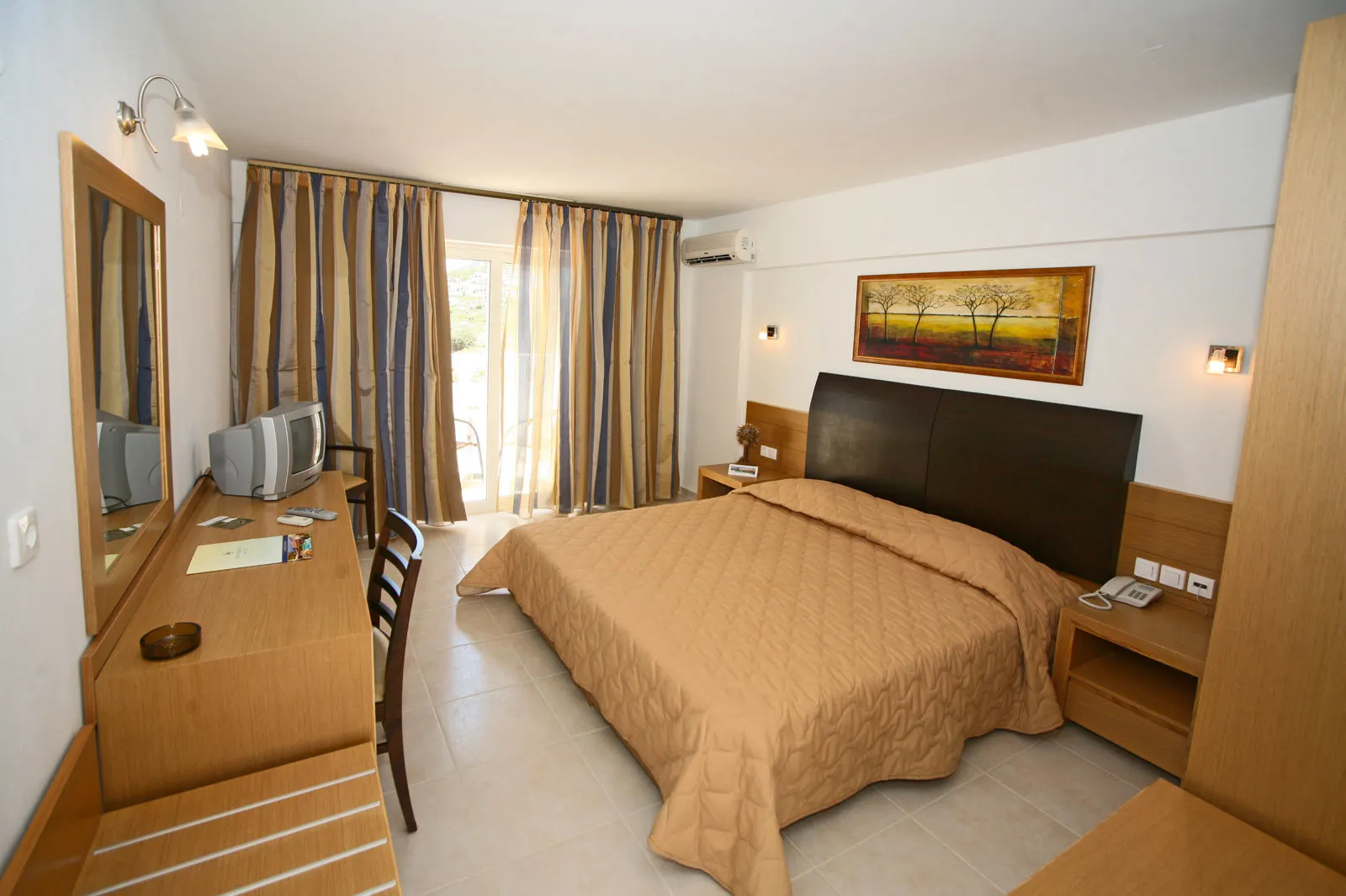 Mediterraneo Hotel