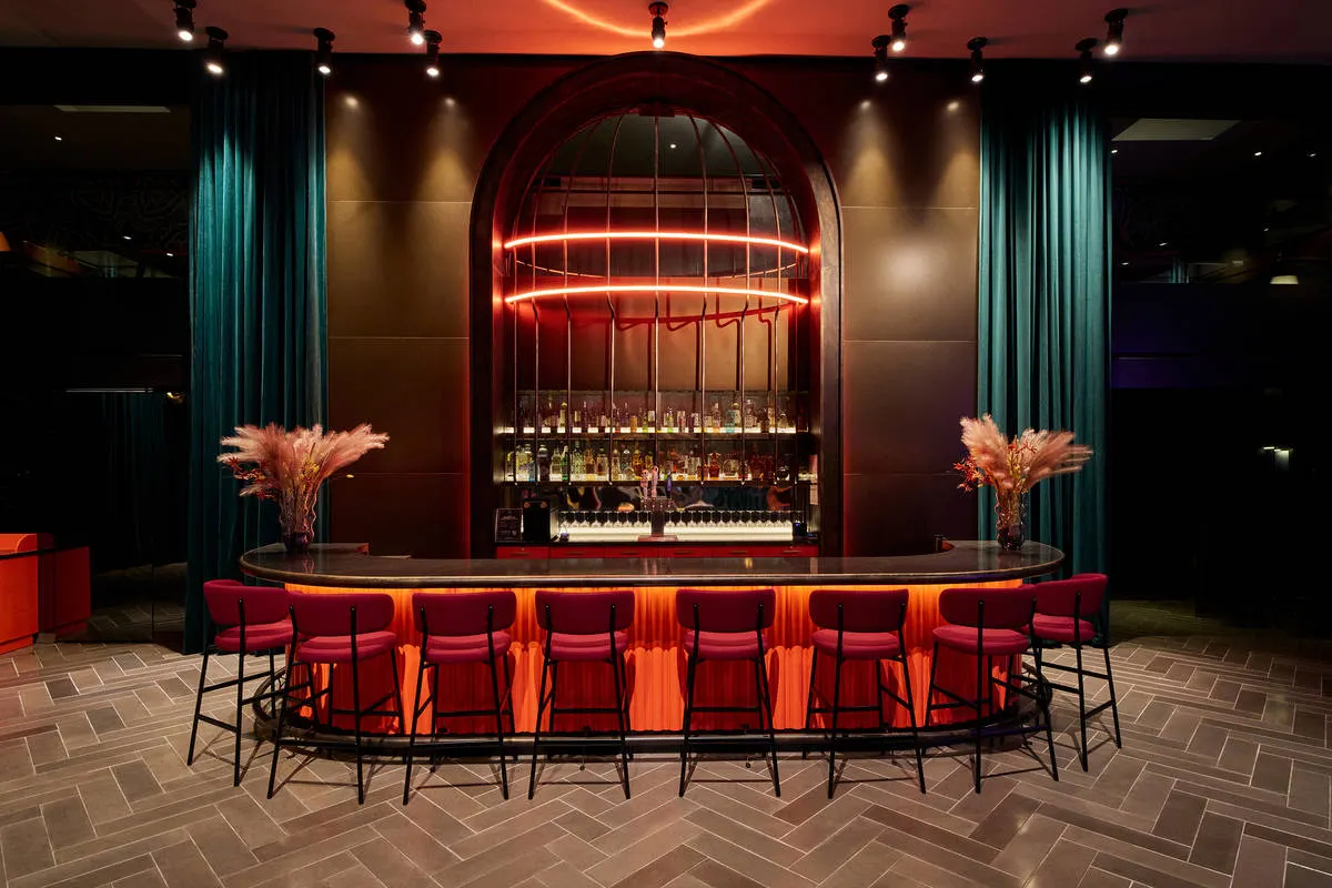 Bar
