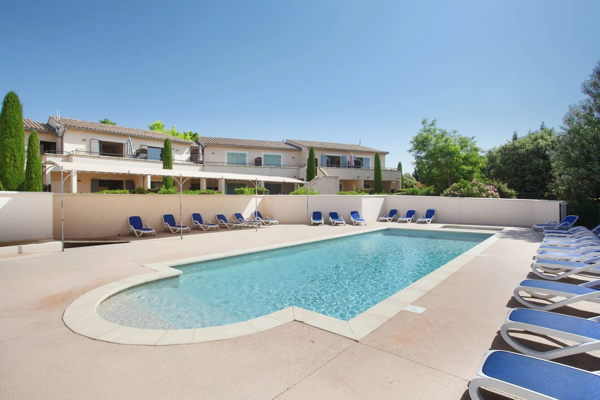 Piscine maison de vacances