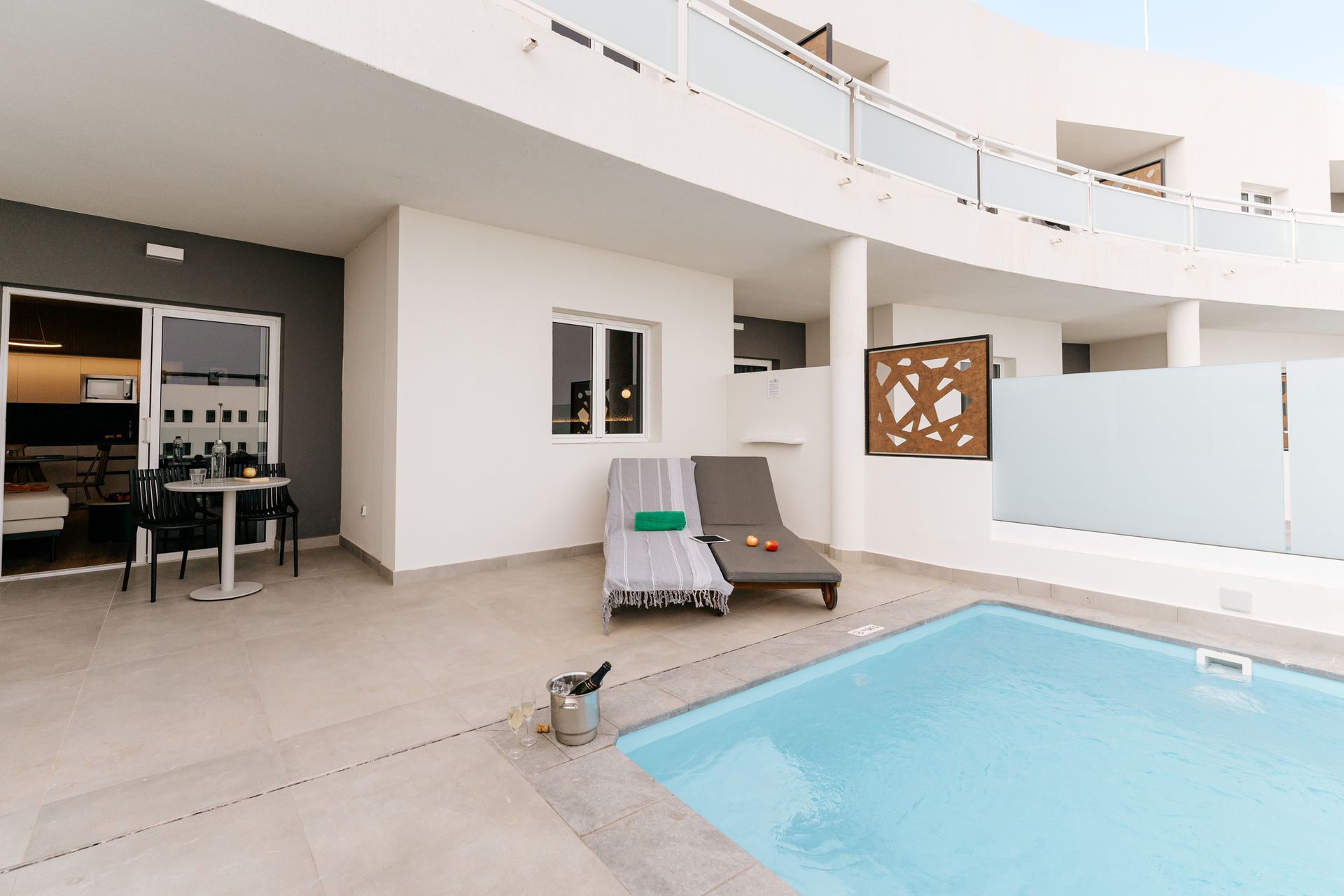 001 Higos Beach Boutique Singular Hotel Residence, foto 10