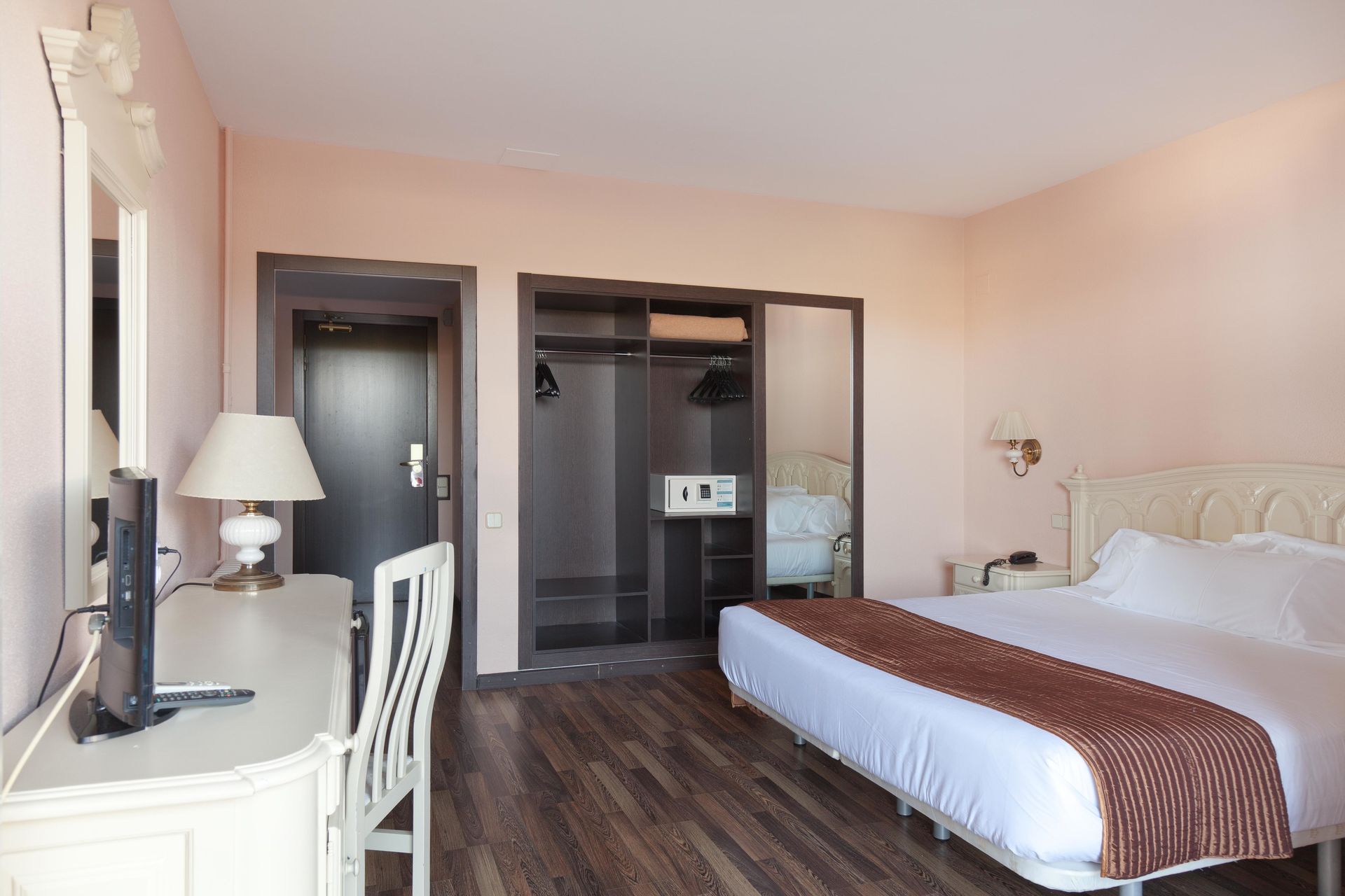 Hotel Roger De Flor By Seleqtta, foto 6