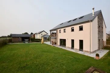 Extérieur maison de vacances (été)