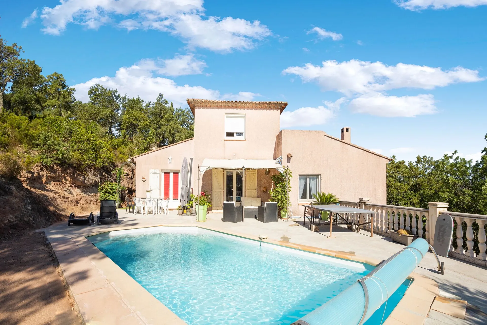 Piscine maison de vacances