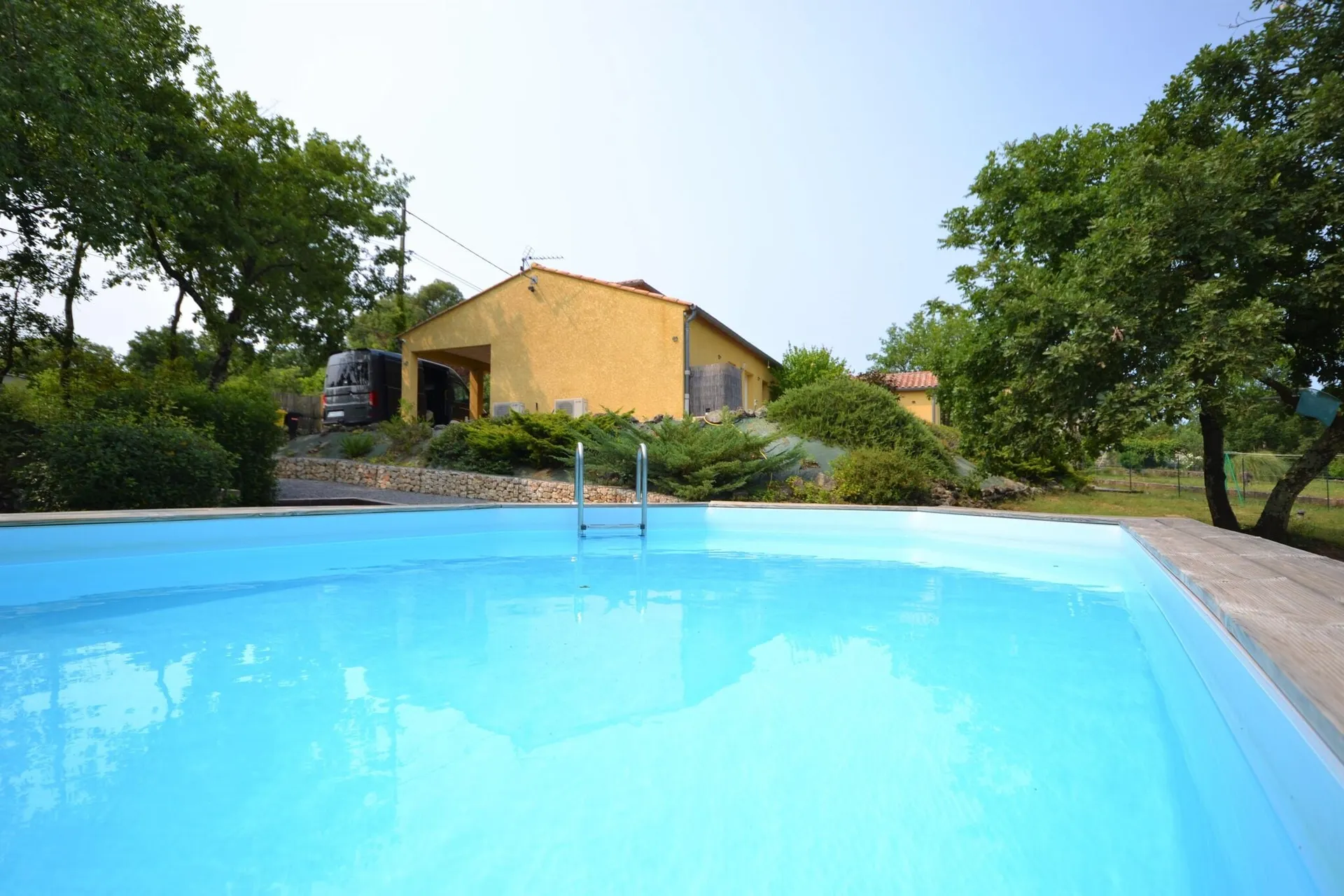 Piscine maison de vacances