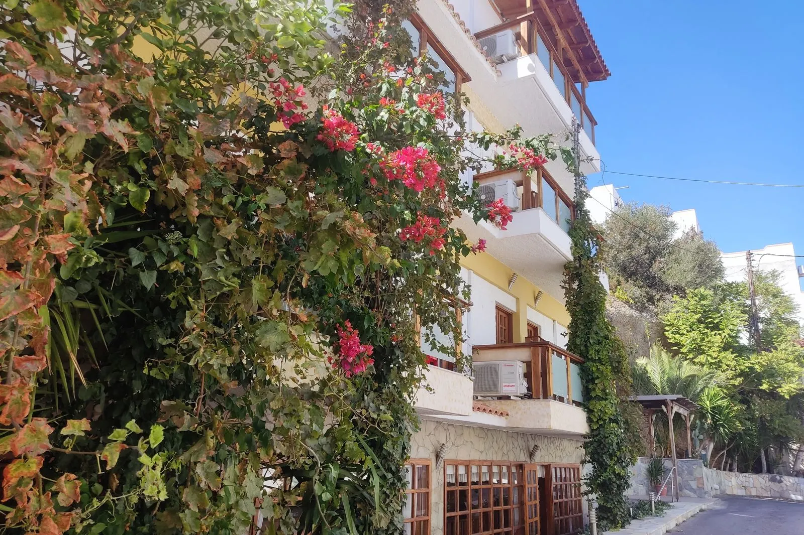 Kissandros Hotel
